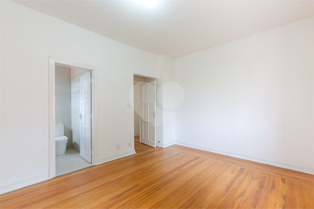 Casa Sobrado - Pacaembu - 4 Dormitórios - 235 m² Área útil 