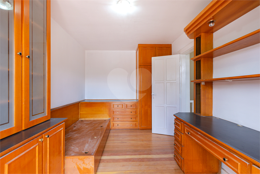 Casa Sobrado - Pacaembu - 4 Dormitórios - 235 m² Área útil 