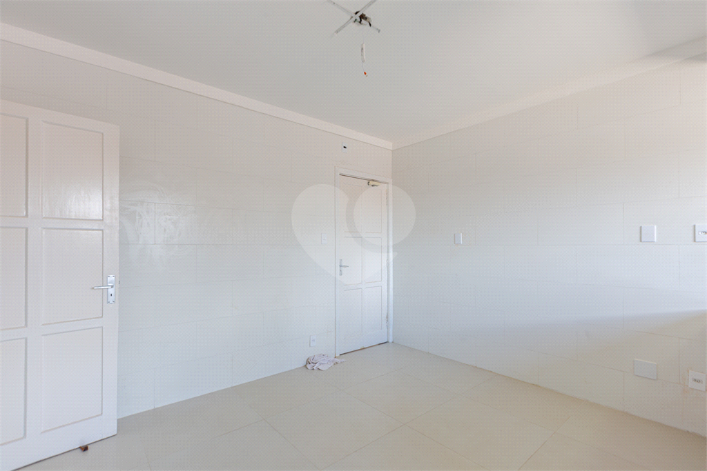 Casa Sobrado - Pacaembu - 4 Dormitórios - 235 m² Área útil 