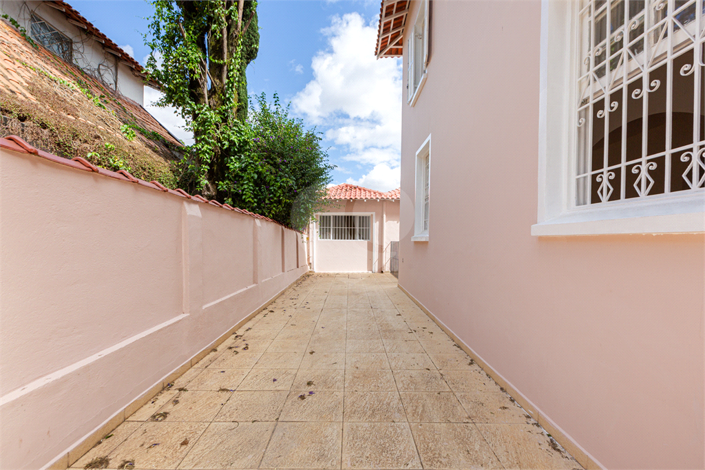 Casa Sobrado - Pacaembu - 4 Dormitórios - 235 m² Área útil 