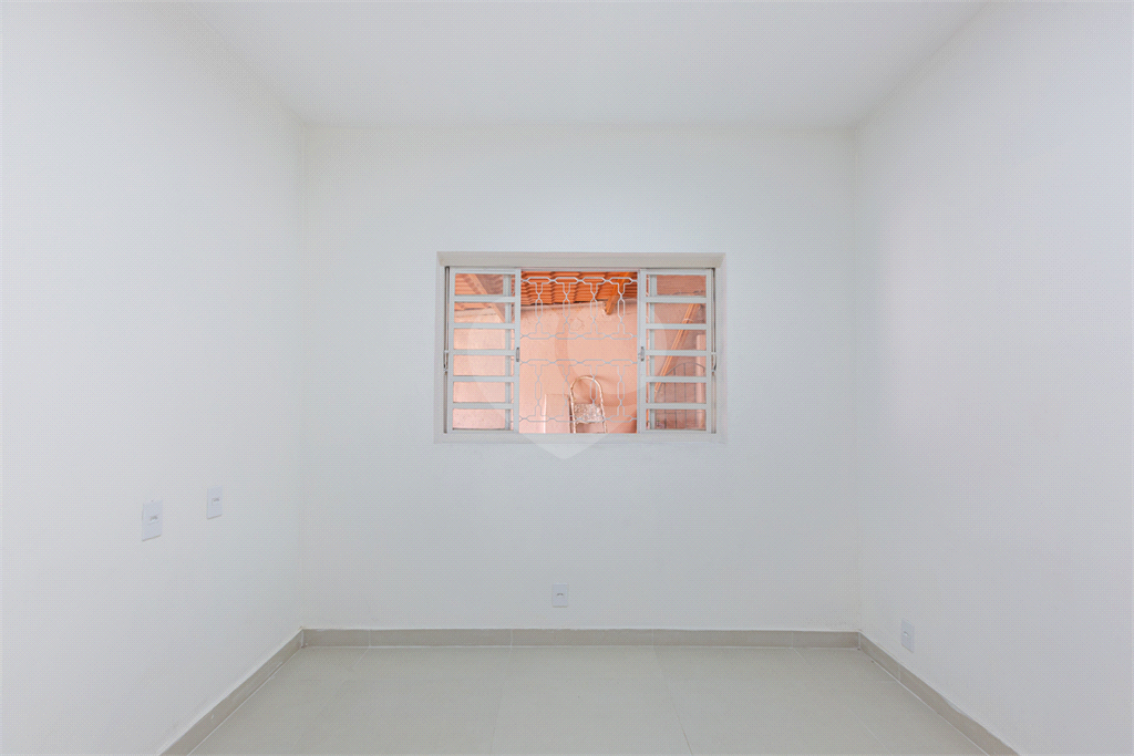 Casa Sobrado - Pacaembu - 4 Dormitórios - 235 m² Área útil 