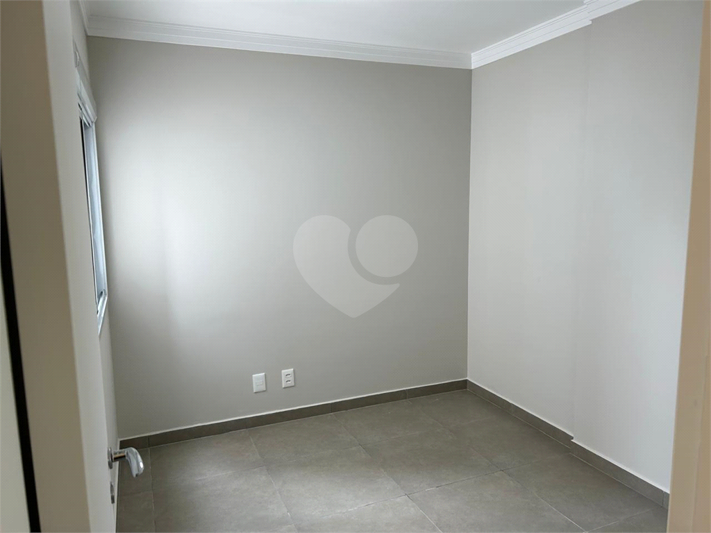 Apartamento com 3 dormitórios à venda no Portal do Morumbi
