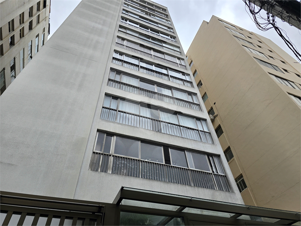 Apartamento Residencial para alugar com 3 quartos 1 vaga ao lado do metrô em Paraíso São Paulo - SP