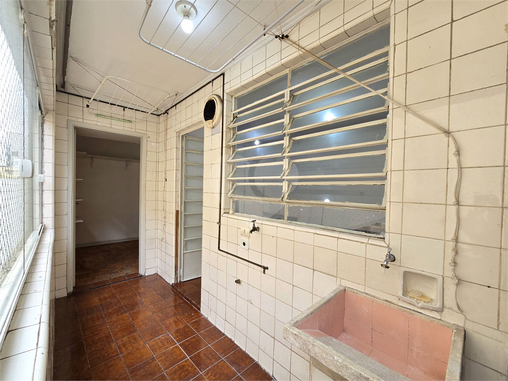 Apartamento Residencial para alugar com 3 quartos 1 vaga ao lado do metrô em Paraíso São Paulo - SP