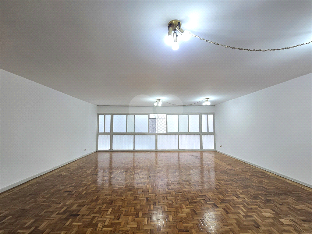 Apartamento Residencial para alugar com 3 quartos 1 vaga ao lado do metrô em Paraíso São Paulo - SP