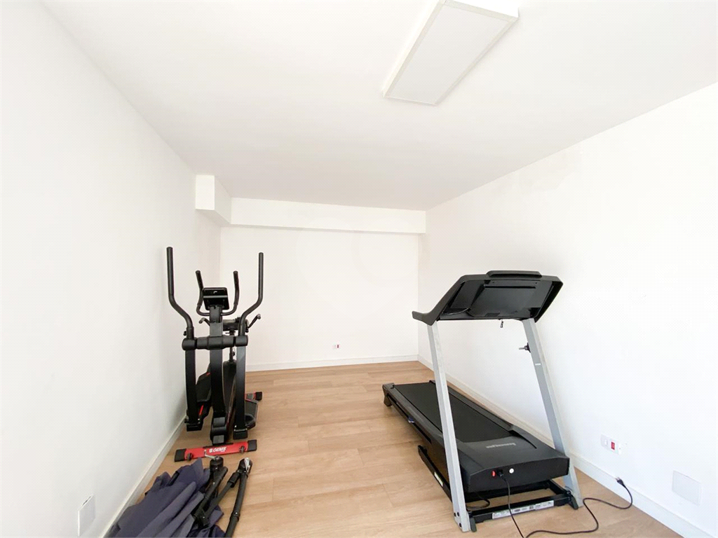 Apartamento 1 dormitório e 1 vaga de garagem   
