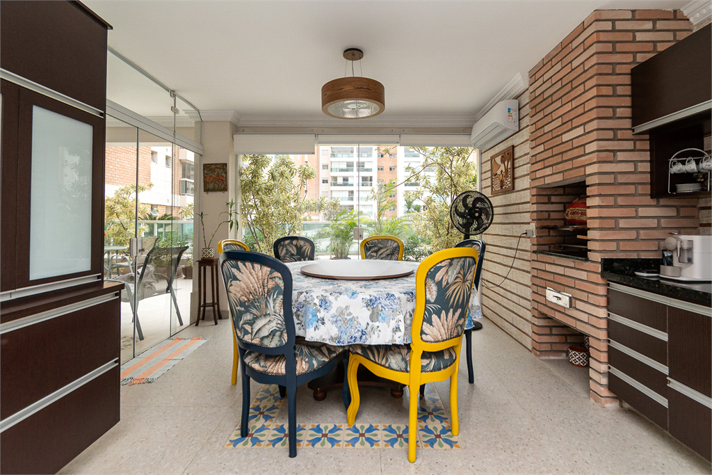 APARTAMENTO GARDEN 258M² À VENDA NA MOÓCA