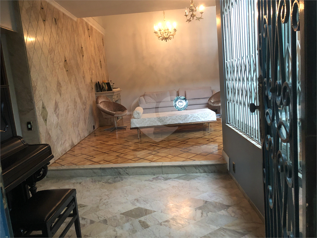 Casa a venda de 600 m.  Vila Leopoldina.