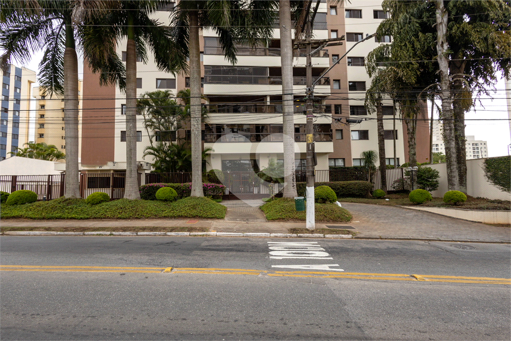 Apartamento espaçoso com 4 dormitórios no Morumbi – conforto e versatilidade para sua família!