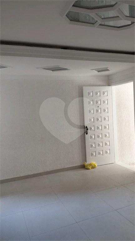 Sobrado 148m² 3 dormitórios, 1 suíte  para locação Jd. Valéria Guarulhos SP