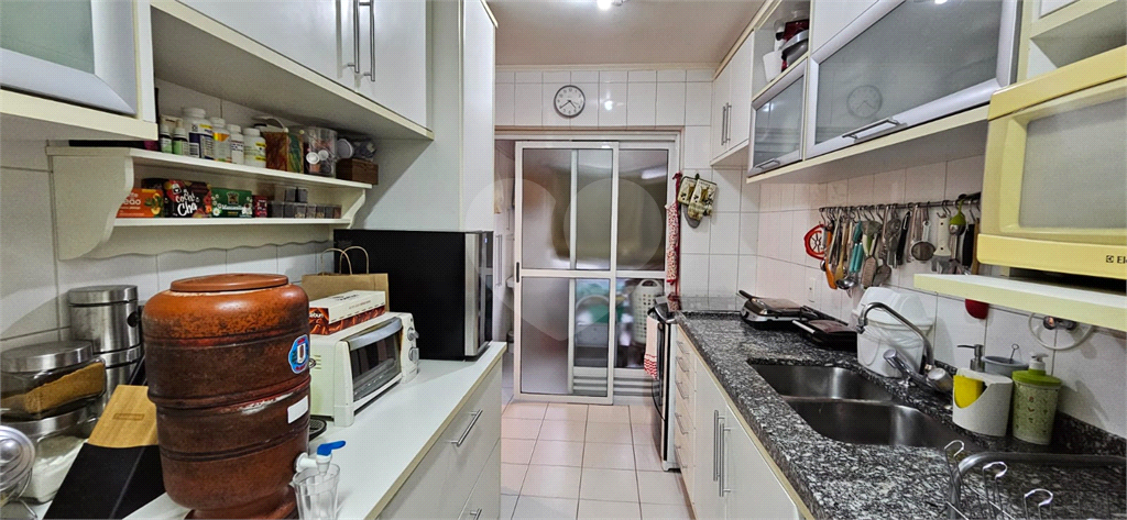 Apartamento à venda em Pinheiros -  3 quartos, 2 suítes - 100 m2