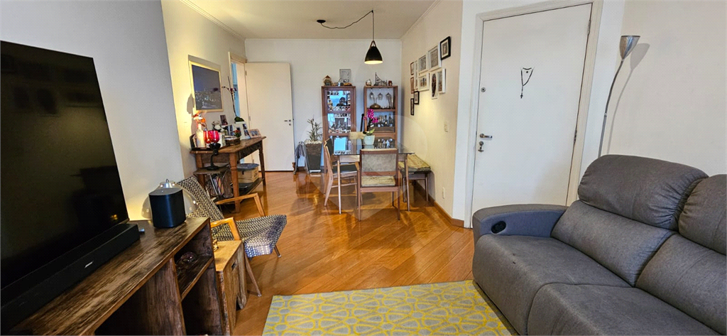 Apartamento à venda em Pinheiros -  3 quartos, 2 suítes - 100 m2