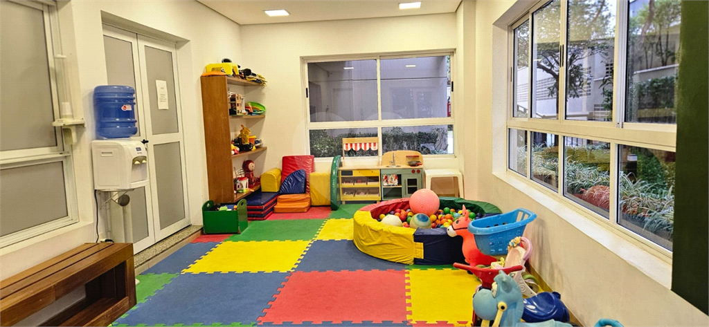 Apartamento à venda em Pinheiros -  3 quartos, 2 suítes - 100 m2