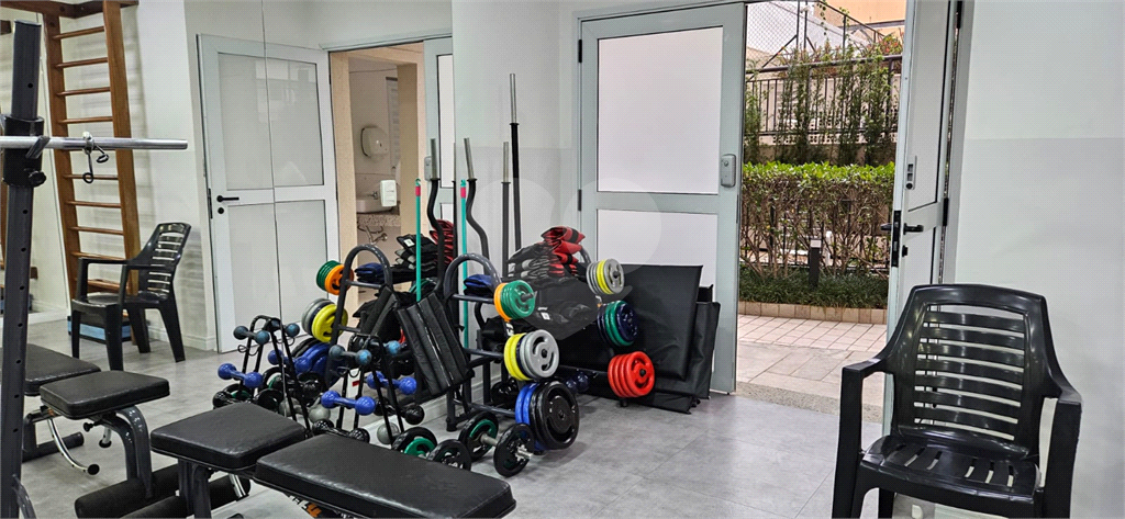Apartamento à venda em Pinheiros -  3 quartos, 2 suítes - 100 m2