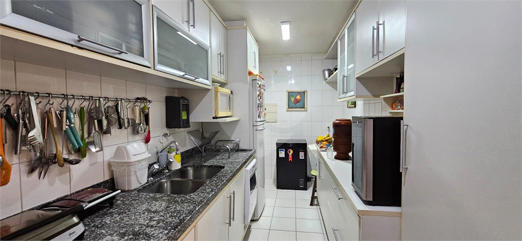 Apartamento à venda em Pinheiros -  3 quartos, 2 suítes - 100 m2