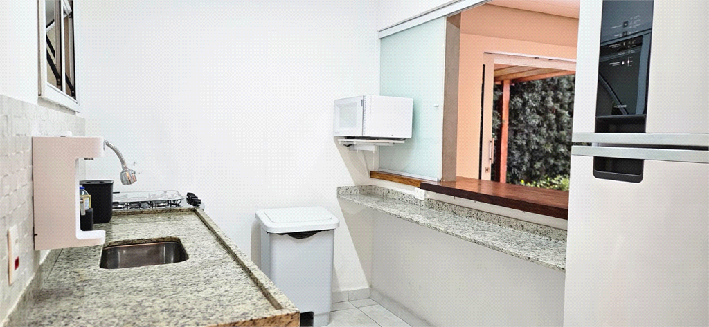Apartamento à venda em Pinheiros -  3 quartos, 2 suítes - 100 m2