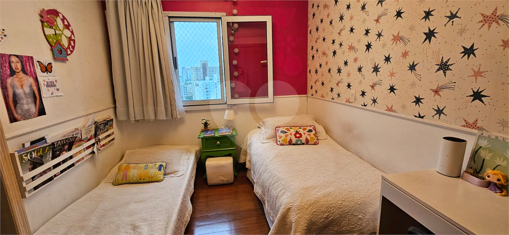 Apartamento à venda em Pinheiros -  3 quartos, 2 suítes - 100 m2