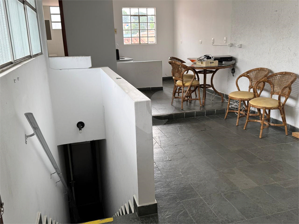 Casa térrea a venda na  Vila Madalena com 3 dormitórios, 2 vagas, edícula grande (2ª casa)