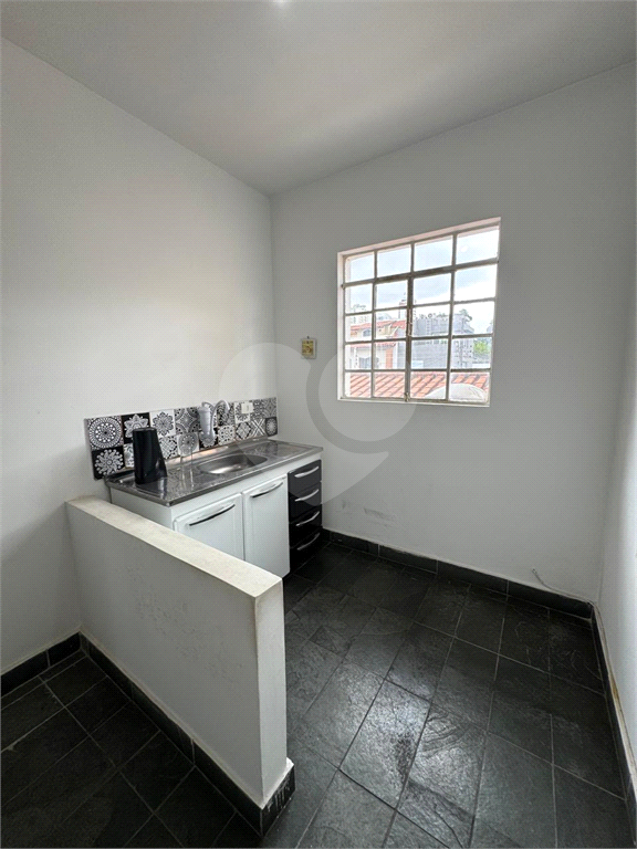 Casa térrea a venda na  Vila Madalena com 3 dormitórios, 2 vagas, edícula grande (2ª casa)