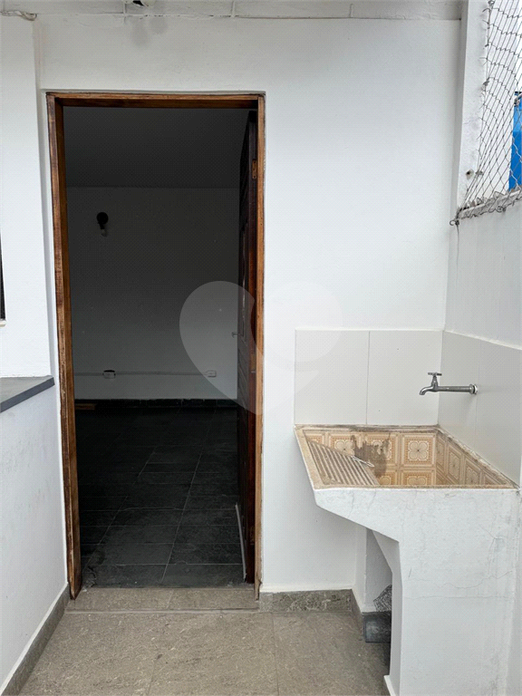 Casa térrea a venda na  Vila Madalena com 3 dormitórios, 2 vagas, edícula grande (2ª casa)