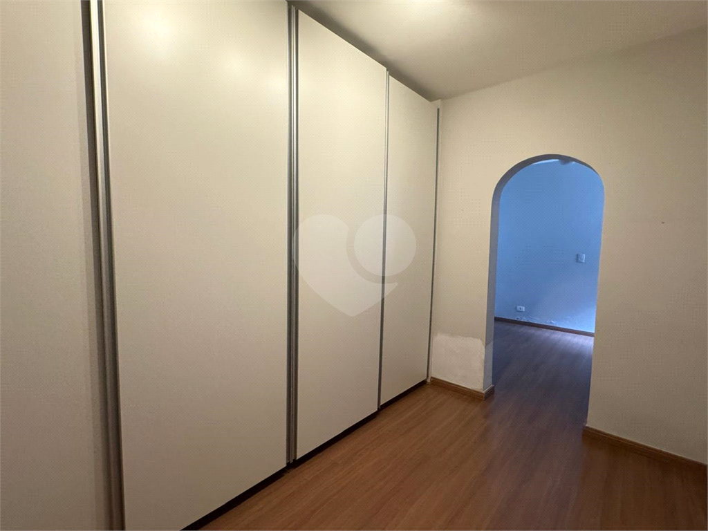 Casa térrea a venda na  Vila Madalena com 3 dormitórios, 2 vagas, edícula grande (2ª casa)