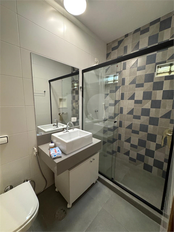 Casa térrea a venda na  Vila Madalena com 3 dormitórios, 2 vagas, edícula grande (2ª casa)