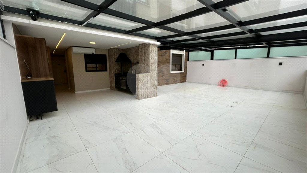 Apartamento garden à venda na Barra Funda com amplo espaço gourmet