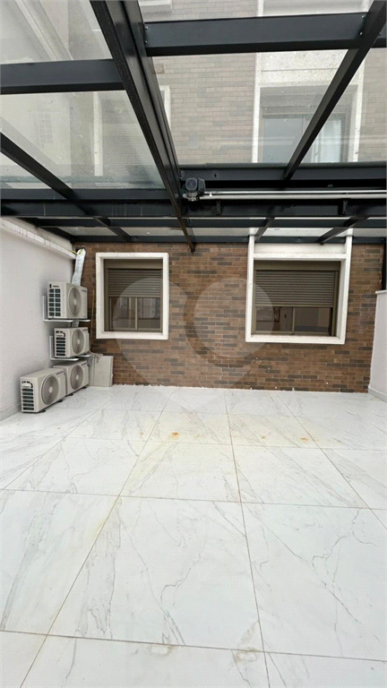 Apartamento garden à venda na Barra Funda com amplo espaço gourmet