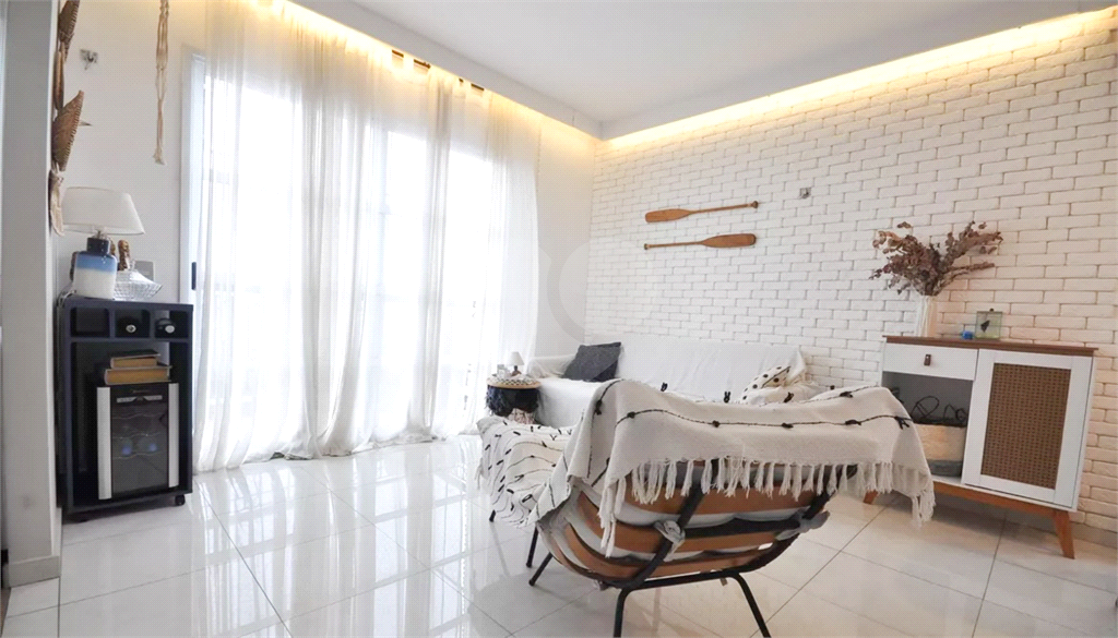 APARTAMENTO em VILA GUILHERME