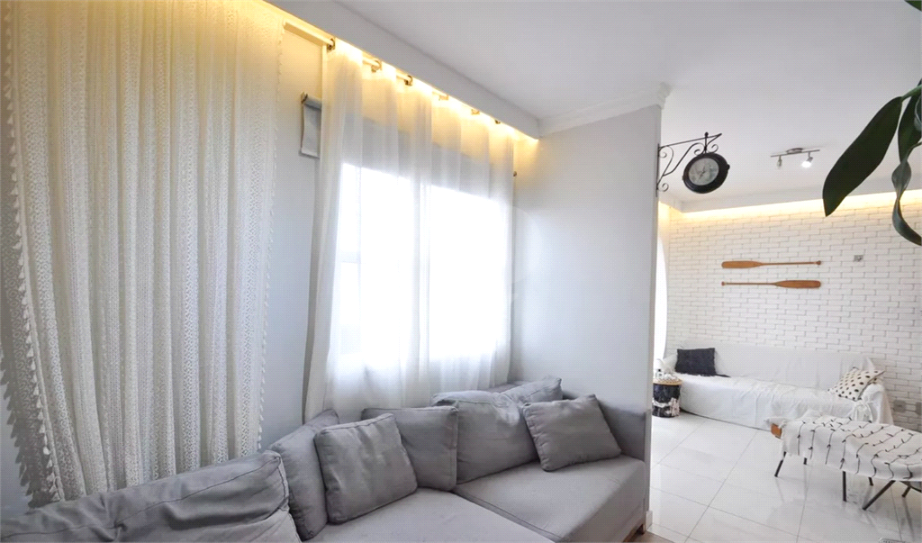 APARTAMENTO em VILA GUILHERME