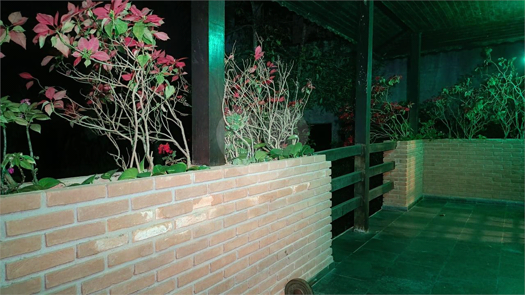 Serra da Cantareira, sonho de moradia com  terreno de 1.050 m2 , 460m2 de construção, 4 dormitórios, sendo 3 suítes , piscina e muito verde!
