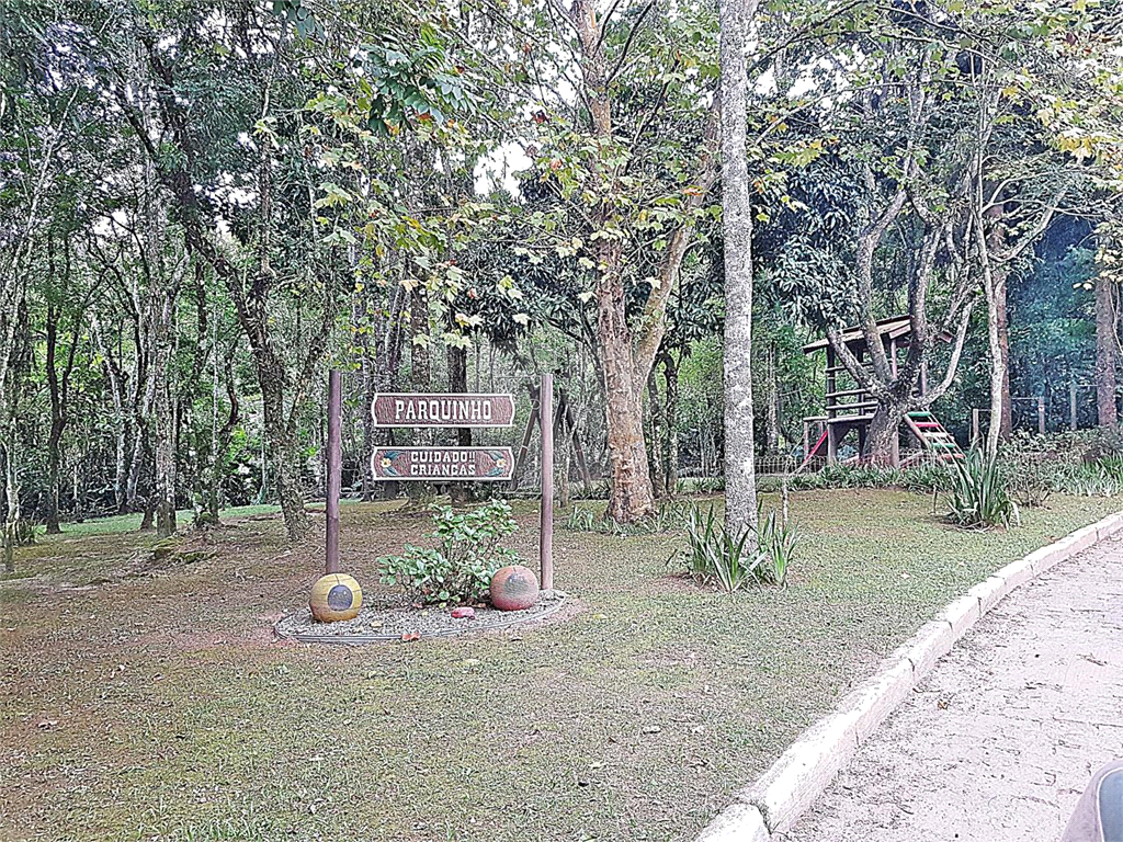 Serra da Cantareira, sonho de moradia com  terreno de 1.050 m2 , 460m2 de construção, 4 dormitórios, sendo 3 suítes , piscina e muito verde!
