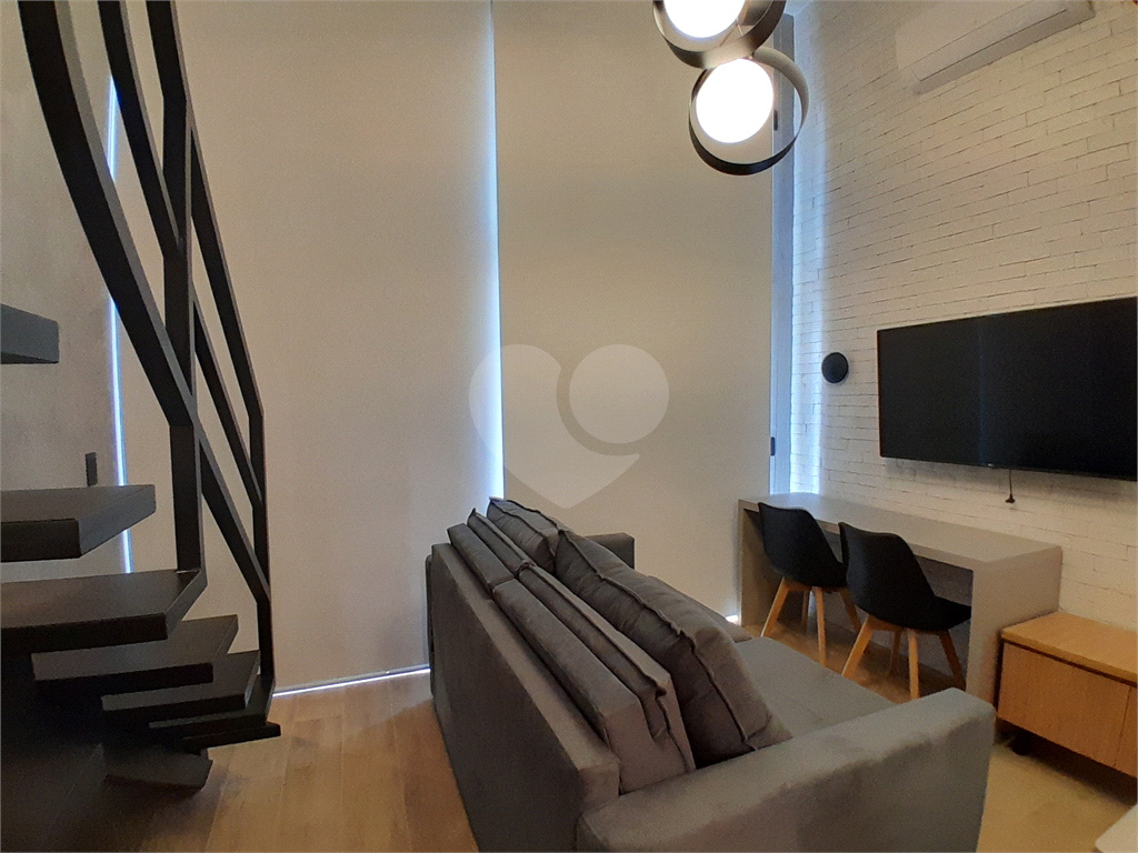 Apartamento studio com 26m² para alugar em Pinheiros