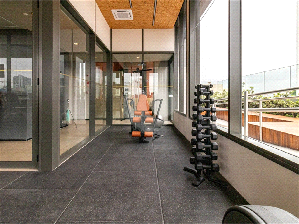 Apartamento studio com 26m² para alugar em Pinheiros