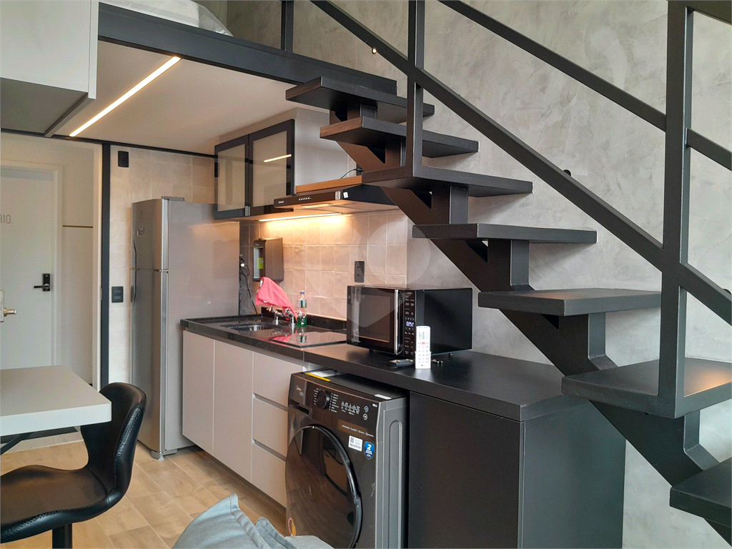 Apartamento studio com 26m² para alugar em Pinheiros