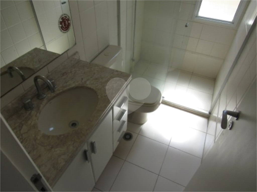 Casa  para alugar com 3 dormitórios 3 vagas  em condomínio fechado no Bairro Tremembé 