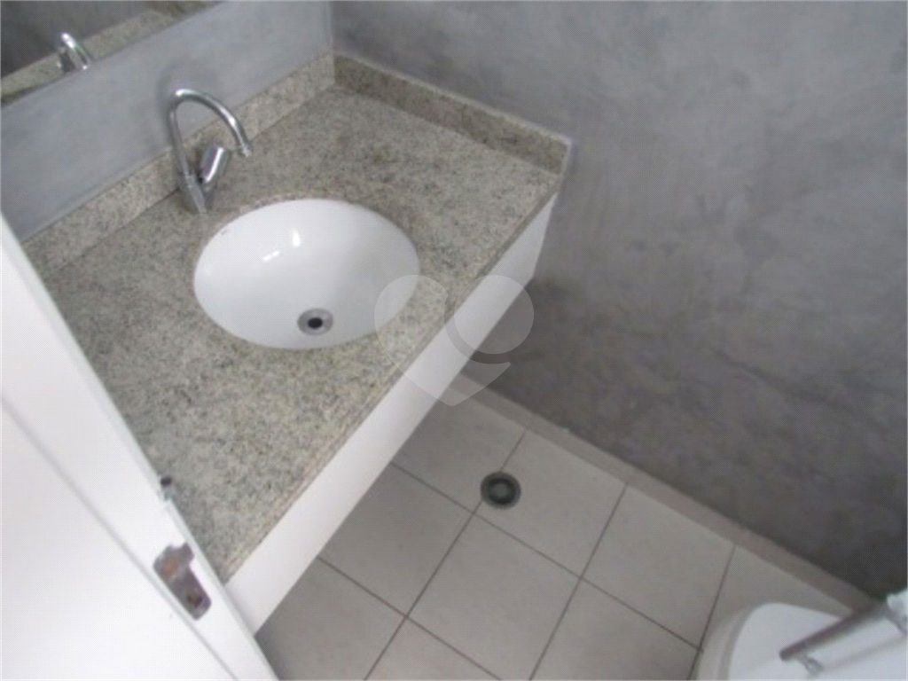 Casa  para alugar com 3 dormitórios 3 vagas  em condomínio fechado no Bairro Tremembé 