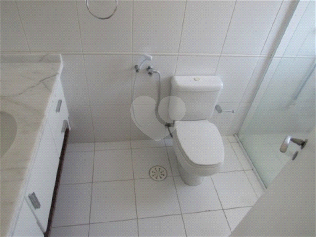 Casa  para alugar com 3 dormitórios 3 vagas  em condomínio fechado no Bairro Tremembé 