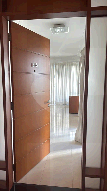 Vila Andrade 4 dorms com 2 garagens