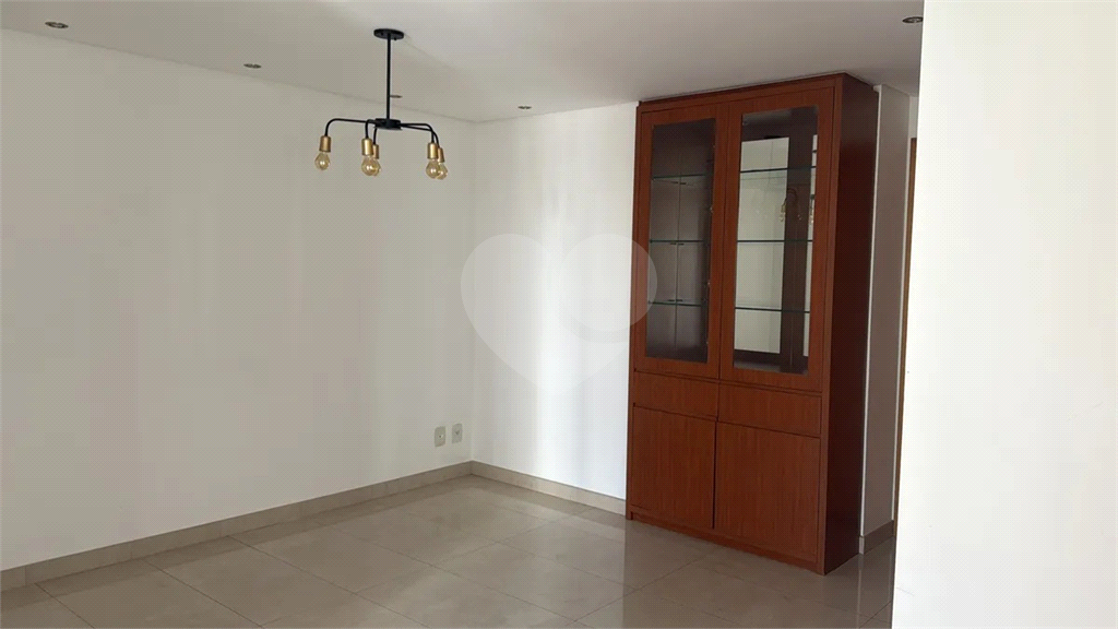 Vila Andrade 4 dorms com 2 garagens