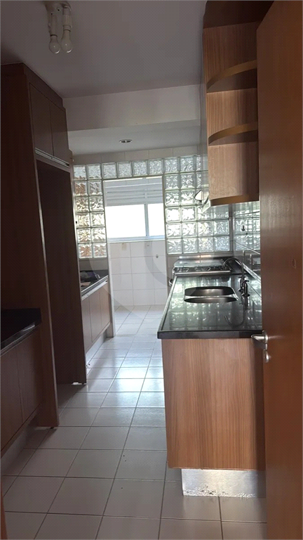 Vila Andrade 4 dorms com 2 garagens