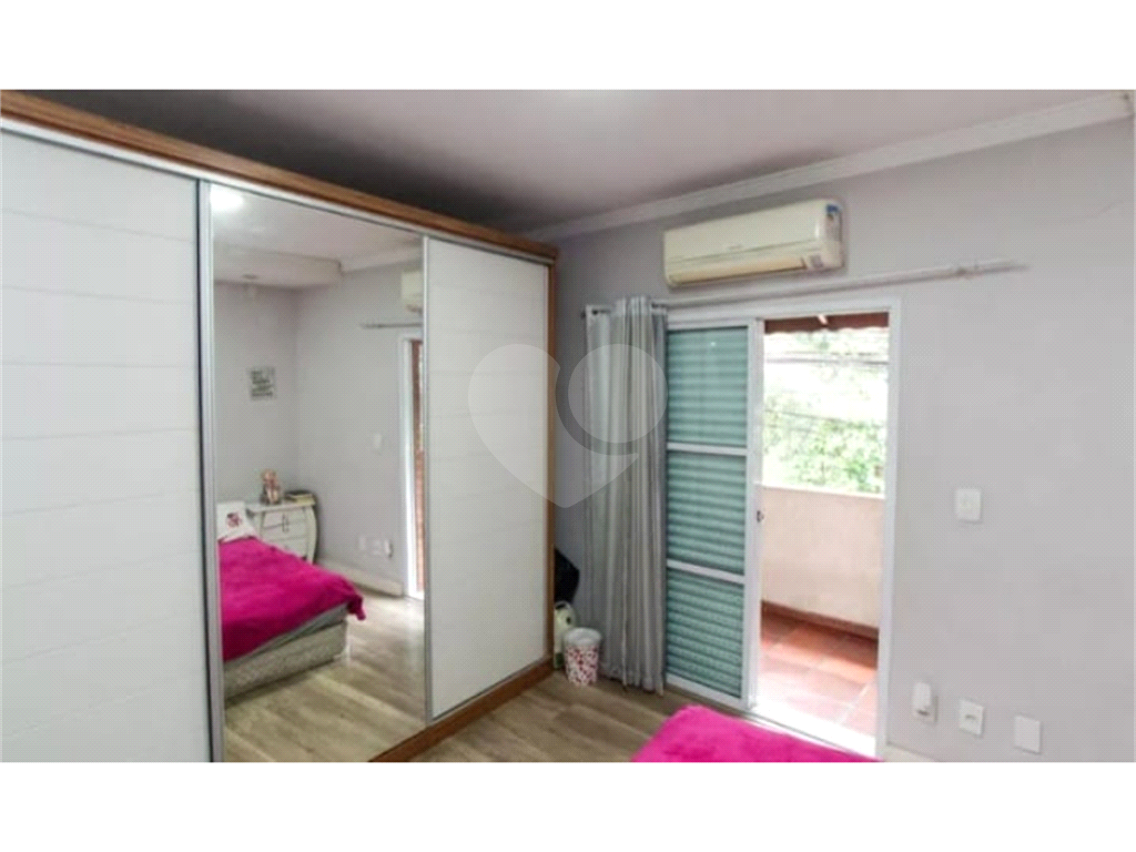 Casa a venda 4 dormitórios 2 salas 1 vaga no Bairro Jardim Japão 