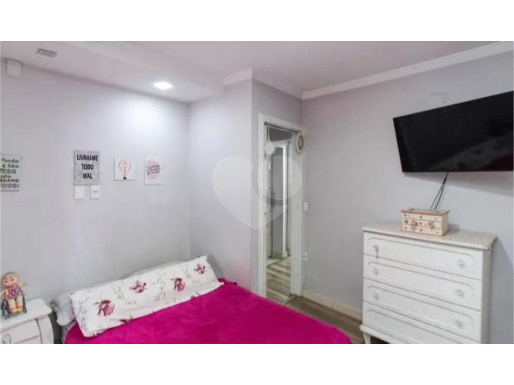 Casa a venda 4 dormitórios 2 salas 1 vaga no Bairro Jardim Japão 