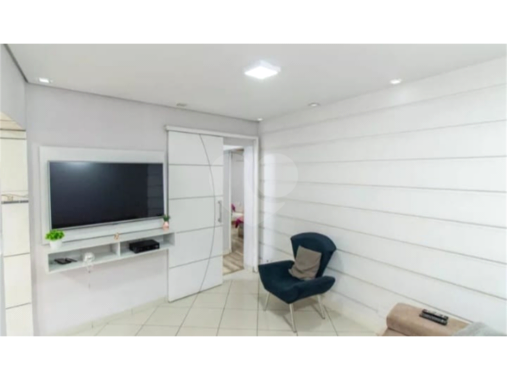 Casa a venda 4 dormitórios 2 salas 1 vaga no Bairro Jardim Japão 