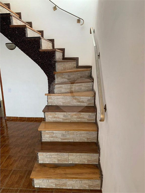 Sobrado  3 dormitórios no Jardim Gueala