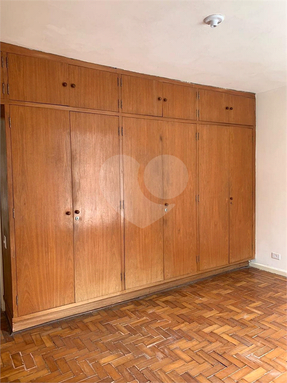 Sobrado  3 dormitórios no Jardim Gueala