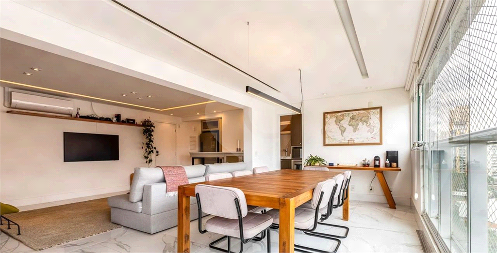 Apartamento à venda no Condomínio Edição Pinheiros 