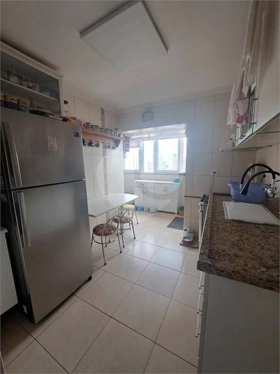 APARTAMENTO em SANTANA