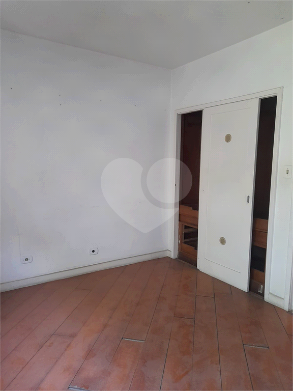 Sobrado à venda na Vila Mariana – Localização Privilegiada