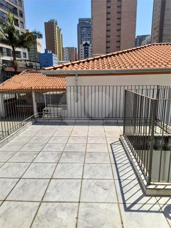 Sobrado à venda na Vila Mariana – Localização Privilegiada